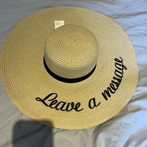 “leave a message” wide brim sunhat